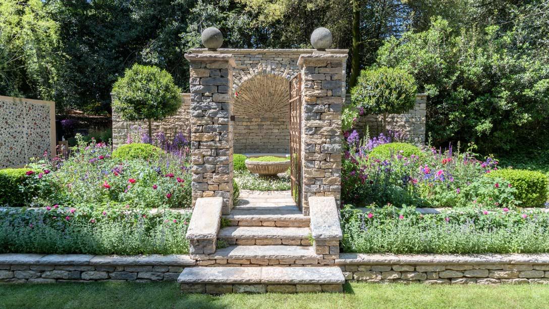 The Claims Guys: A Very English Garden