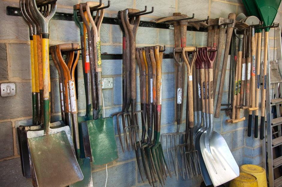 Spades, shovels and forks, cleaned and dried after use, and stored undercover